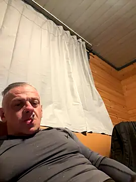 Snapshot of JakubW79 chatting on October 26, 6:26 am JakubW79 online show from October 26, 6:26 am