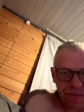 Snapshot of JakubW79 chatting on October 1, 10:25 pm JakubW79 online show from October 1, 10:25 pm