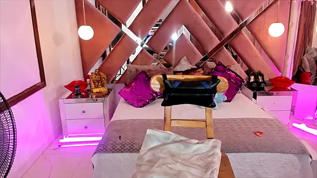 georgie latin99 online show from November 18, 4:44 pm