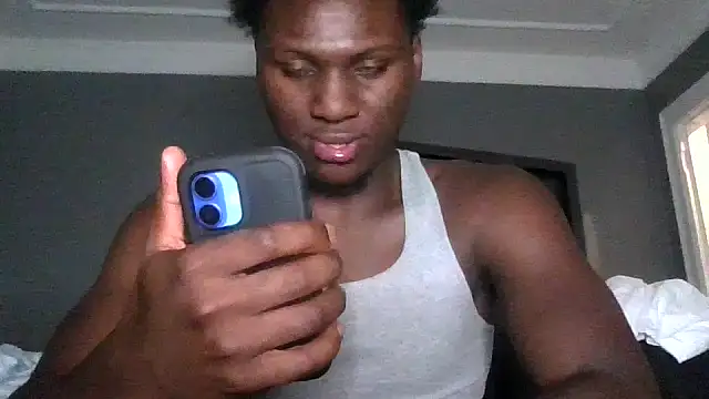 Snapshot of Festivitiesking1 chatting on October 10, 12:26 am Festivitiesking1 online show from October 10, 12:26 am