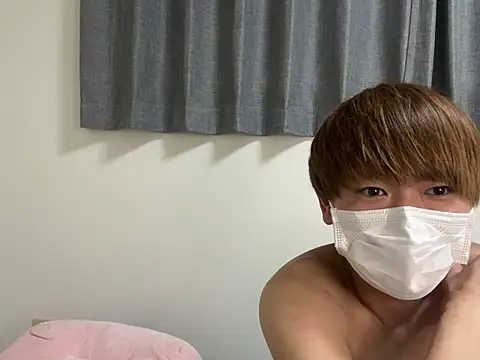 onimakura online show from April 12, 11:00 am