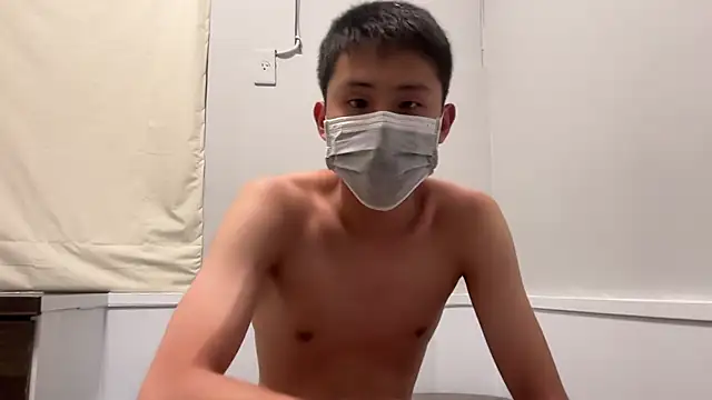 Benson18y online show from April 22, 4:45 pm