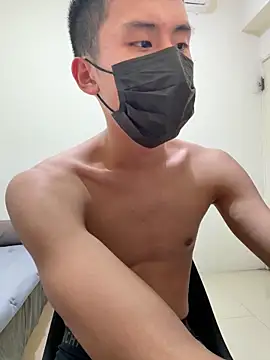 Snapshot of Benson18y chatting on December 9, 12:09 pm Benson18y online show from December 9, 12:09 pm