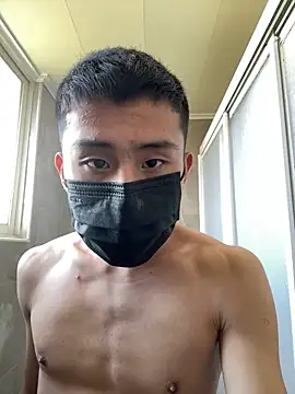 Snapshot of Benson18y chatting on January 12, 7:43 am Benson18y online show from January 12, 7:43 am