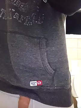 Alexxxmaster1312 online show from February 2, 9:23 pm