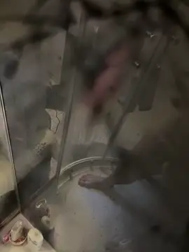 Snapshot of lescro95_ chatting on October 16, 3:20 pm lescro95 online show from October 16, 3:20 pm