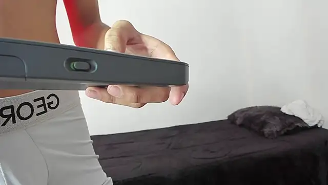 Snapshot of evanscollins chatting on December 27, 8:39 pm evanscollins online show from December 27, 8:39 pm