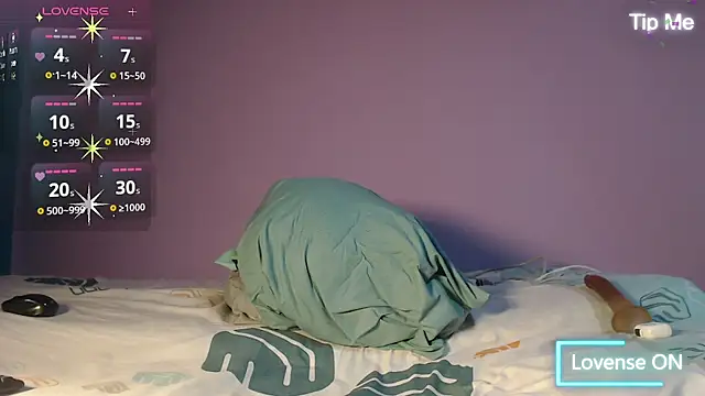 Snapshot of Dante_Bear_ chatting on September 29, 3:05 am Dante Bear  online show from September 29, 3:05 am