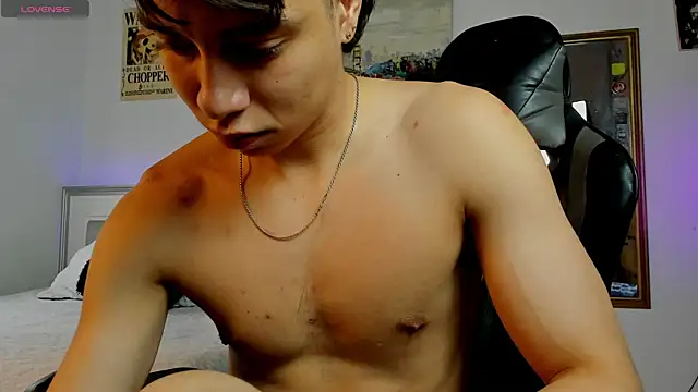 facebaby1 online show from September 27, 7:01 pm