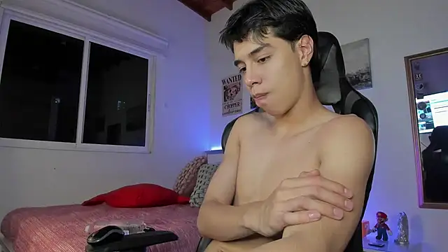 facebaby1 online show from December 20, 3:47 am