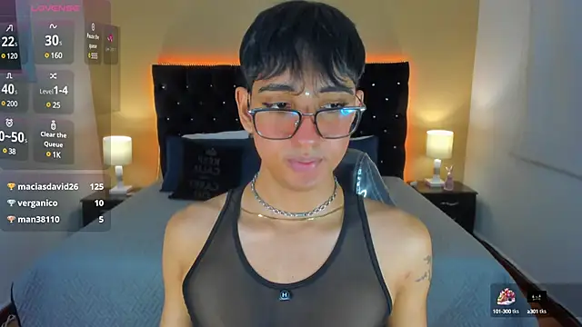 Snapshot of Dark_hairy_ chatting on February 20, 3:12 am Dark hairy  online show from February 20, 3:12 am