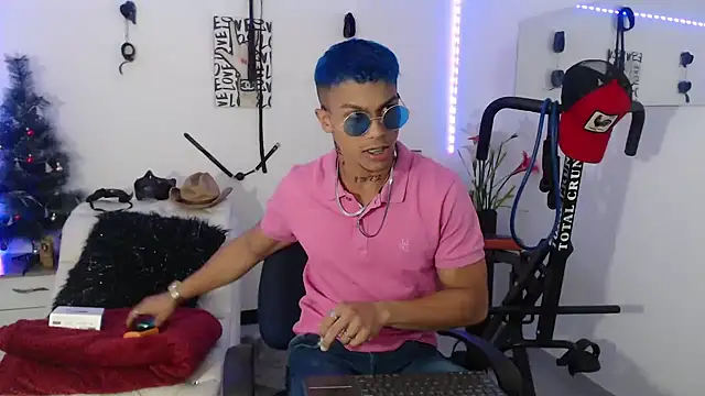 Leonard Price online show from January 18, 3:59 pm