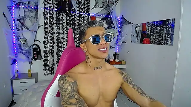 Leonard Price online show from October 28, 2:14 am