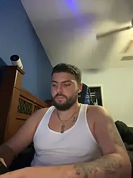 Snapshot of MasterKvn chatting on January 3, 5:06 am MasterKvn online show from January 3, 5:06 am