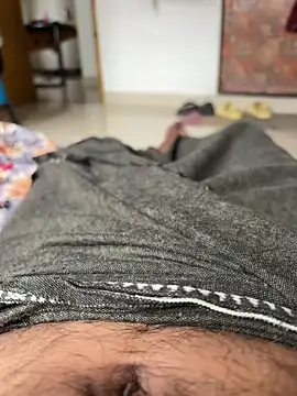 Snapshot of Mallu_ajanraj143 chatting on October 24, 7:43 am Mallu ajanraj143 online show from October 24, 7:43 am