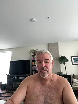 Snapshot of aarosteev2 chatting on March 6, 2:51 pm aarosteev2 online show from March 6, 2:51 pm