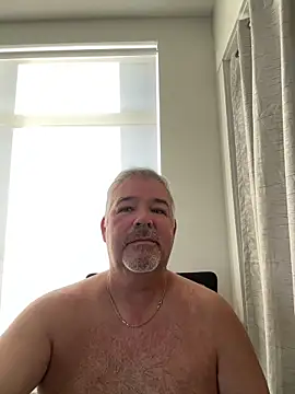 Snapshot of aarosteev2 chatting on February 14, 1:29 pm aarosteev2 online show from February 14, 1:29 pm