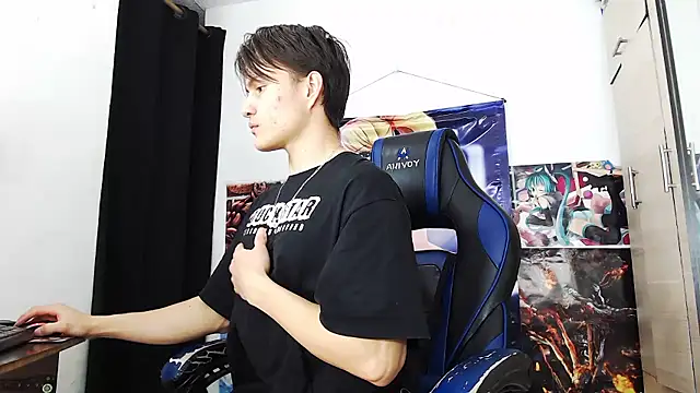 sr jaeger online show from November 28, 8:22 pm