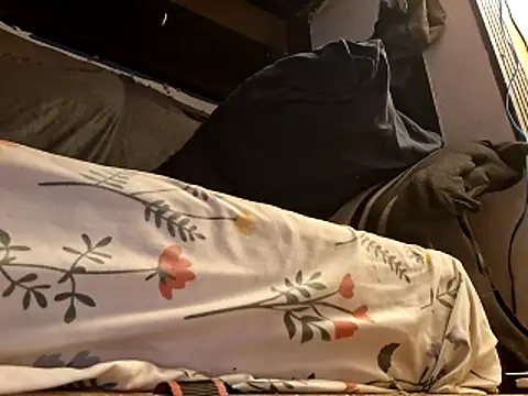 Cantufamily1979 online show from February 13, 7:36 am