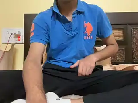 rahul 4u online show from December 9, 6:08 pm