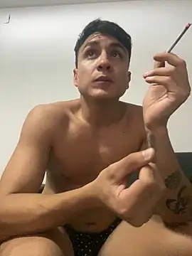 Snapshot of LCarreraa chatting on January 21, 11:24 pm LCarreraa online show from January 21, 11:24 pm