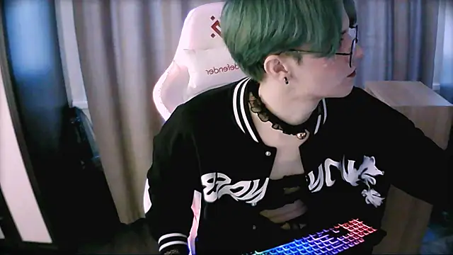 Joy Gasai online show from December 11, 6:37 am