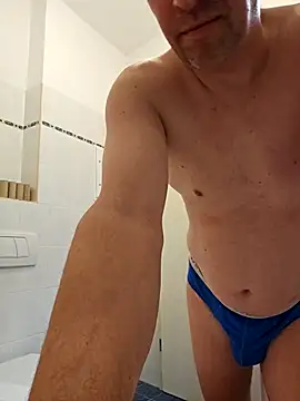 tomtom9179 online show from February 2, 5:54 pm