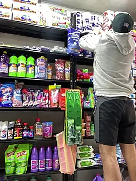 JuanZapata33 online show from March 7, 6:22 pm