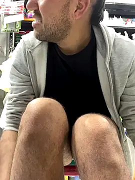 JuanZapata33 online show from September 21, 11:27 pm