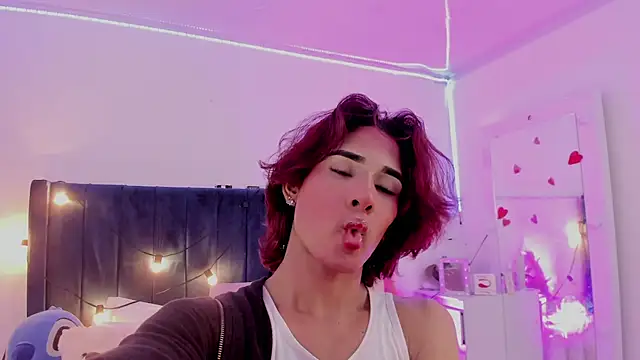 CamiloDoumit online show from February 20, 7:30 pm