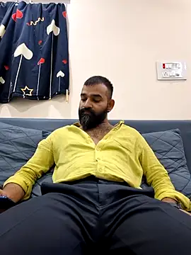 Fun Guuy online show from December 13, 8:15 pm