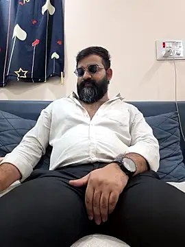 Fun Guuy online show from April 14, 3:17 am