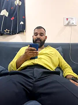 Fun Guuy online show from December 3, 4:02 pm