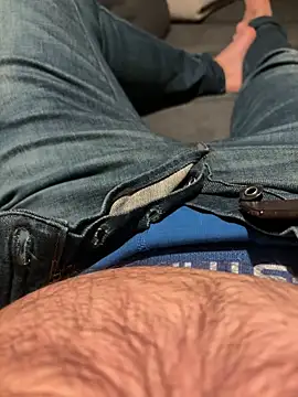 mrniceguy198 online show from December 20, 9:00 pm