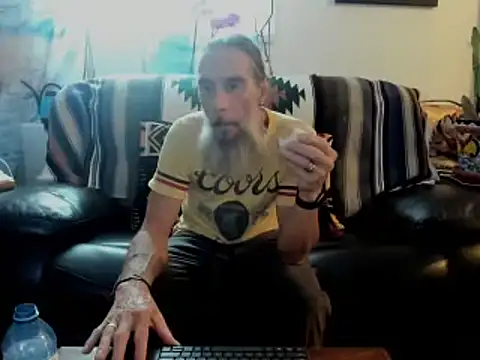 mindphu k online show from February 3, 8:03 pm