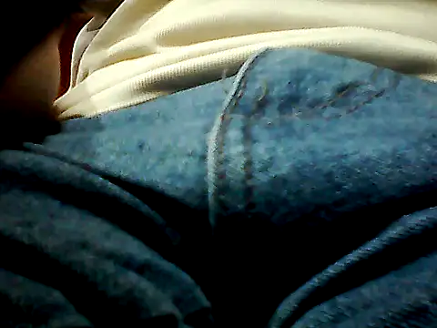 Snapshot of barboza991 chatting on December 23, 9:29 pm barboza991 online show from December 23, 9:29 pm