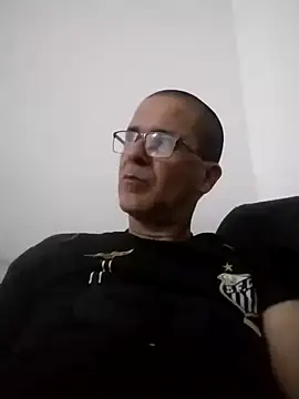 Snapshot of barboza991 chatting on February 6, 1:27 am barboza991 online show from February 6, 1:27 am