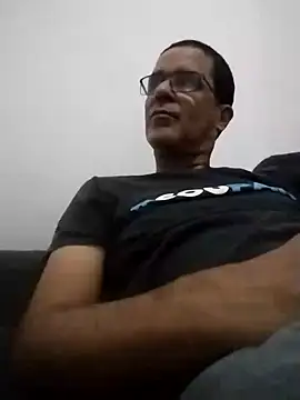 Snapshot of barboza991 chatting on December 16, 3:22 pm barboza991 online show from December 16, 3:22 pm