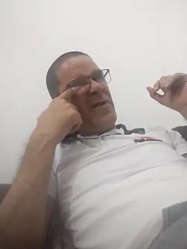 Snapshot of barboza991 chatting on January 16, 3:35 pm barboza991 online show from January 16, 3:35 pm