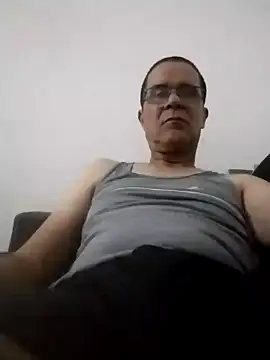 Snapshot of barboza991 chatting on December 8, 11:51 pm barboza991 online show from December 8, 11:51 pm