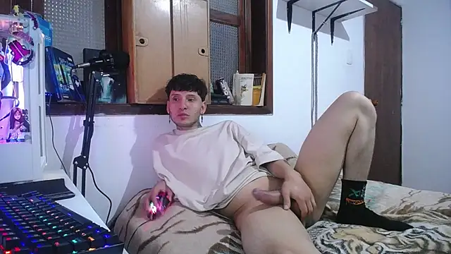 esjrobles online show from December 7, 4:09 am