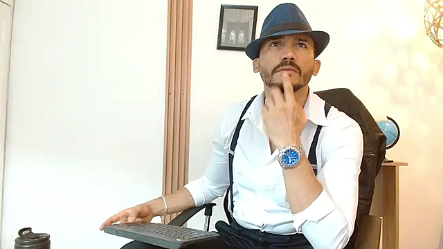 Snapshot of Reiko_85_ chatting on September 17, 2:51 pm Reiko 85  online show from September 17, 2:51 pm