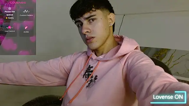 Dyla n18 online show from February 5, 8:27 pm