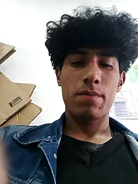 alexander32r online show from September 17, 7:59 pm