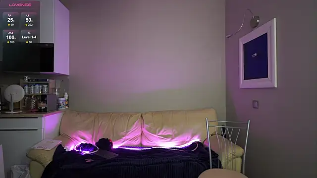 Snapshot of Alex_xxx chatting on October 30, 6:53 pm Alex xxx online show from October 30, 6:53 pm