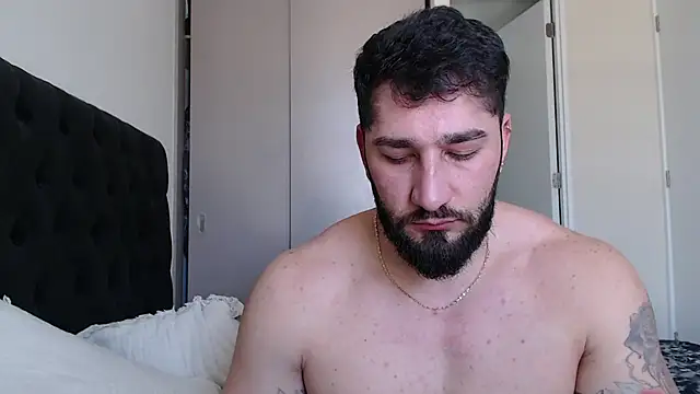 jonhklleyn online show from September 12, 6:30 pm