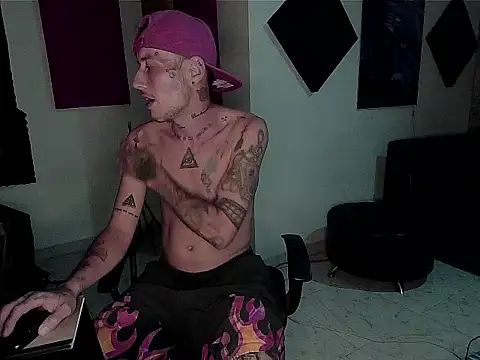 patrik tattoo  online show from December 1, 6:27 am