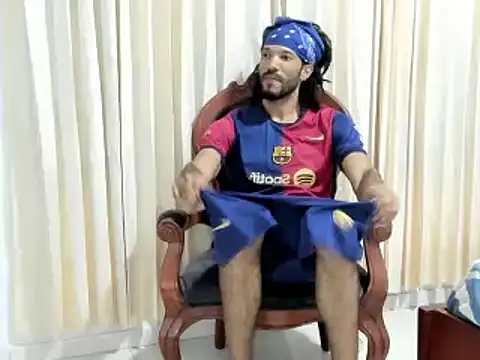 Snapshot of KarlMarley1 chatting on February 18, 6:59 am KarlMarley1 online show from February 18, 6:59 am