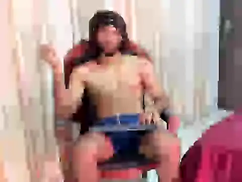 Snapshot of KarlMarley1 chatting on October 31, 4:36 am KarlMarley1 online show from October 31, 4:36 am