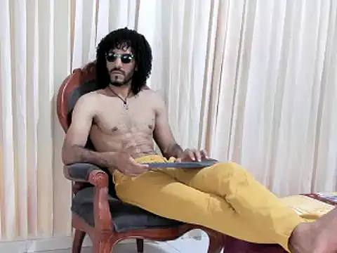 Snapshot of KarlMarley1 chatting on February 23, 6:22 am KarlMarley1 online show from February 23, 6:22 am